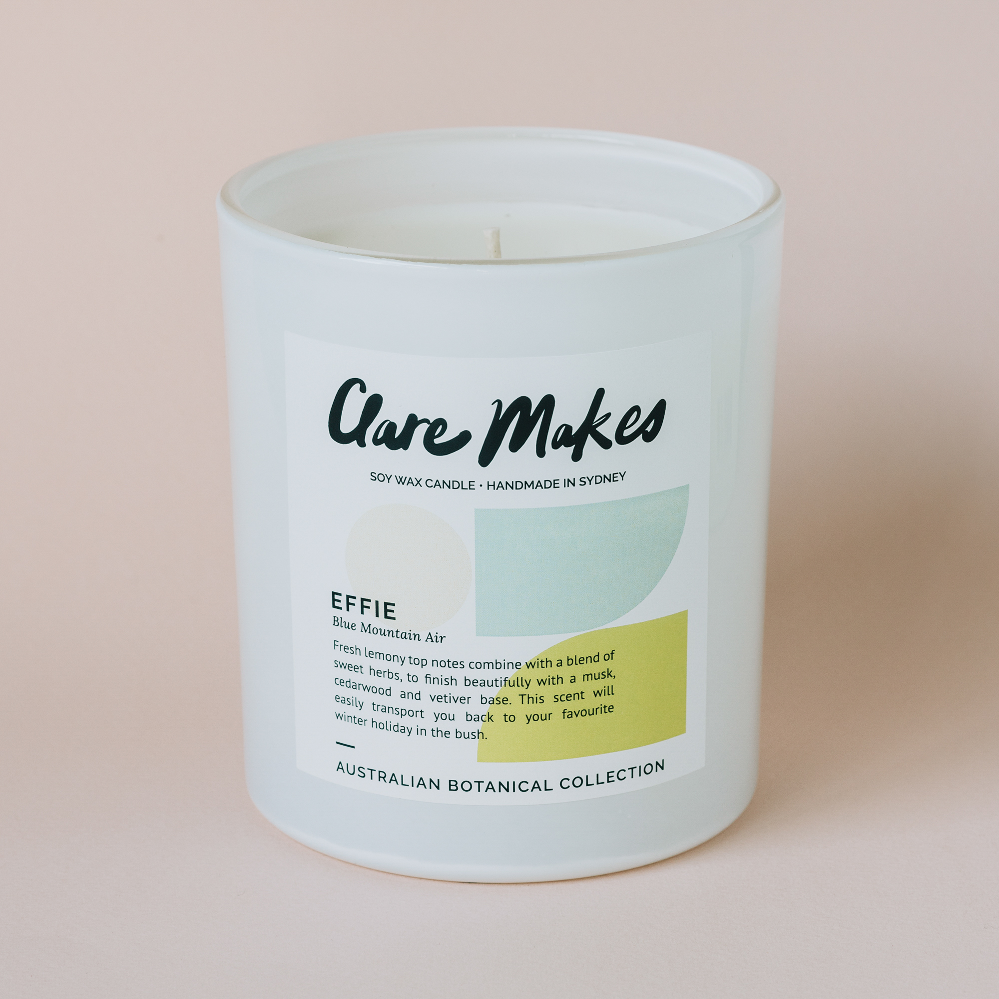 Blue Mountain Air Large Candle 280g