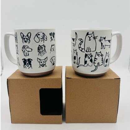 2/A Embossed Cats and Dogs Mug 450ml w.individual craft window box