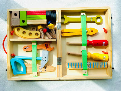 Children's Wooden Tool Set Box+ Carpenter set pretend play educational building toy