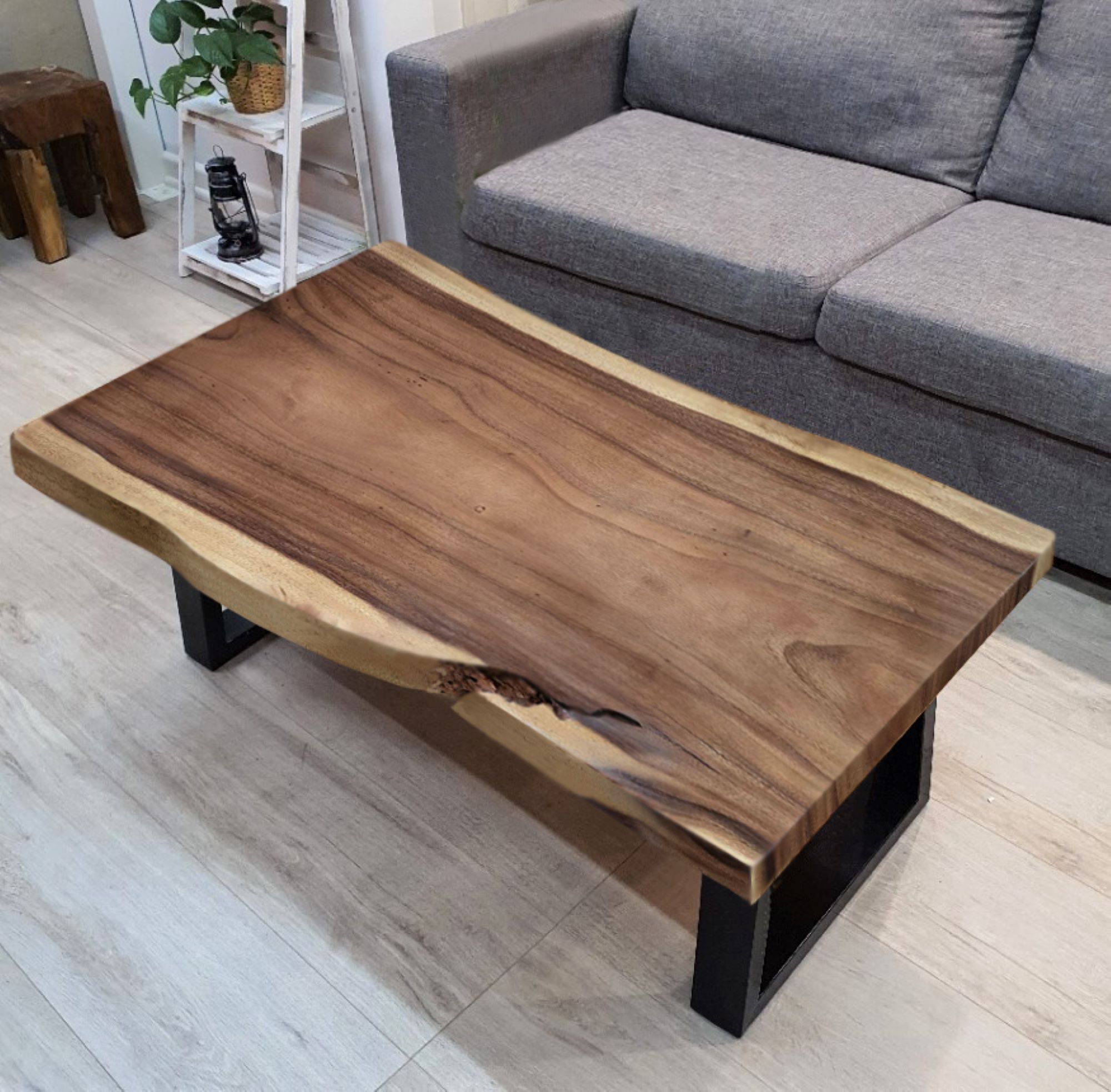 Wholesale Coffee Table 1.2m (120cm) Hand carved Acacia Saur Wooddesigned by nature. Funyards
