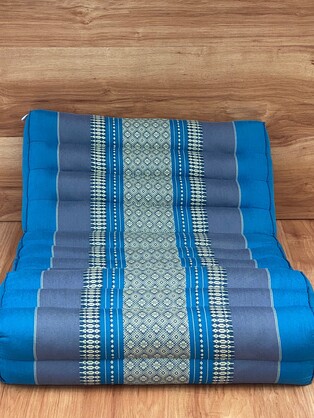 Double folded mediation cushion seat