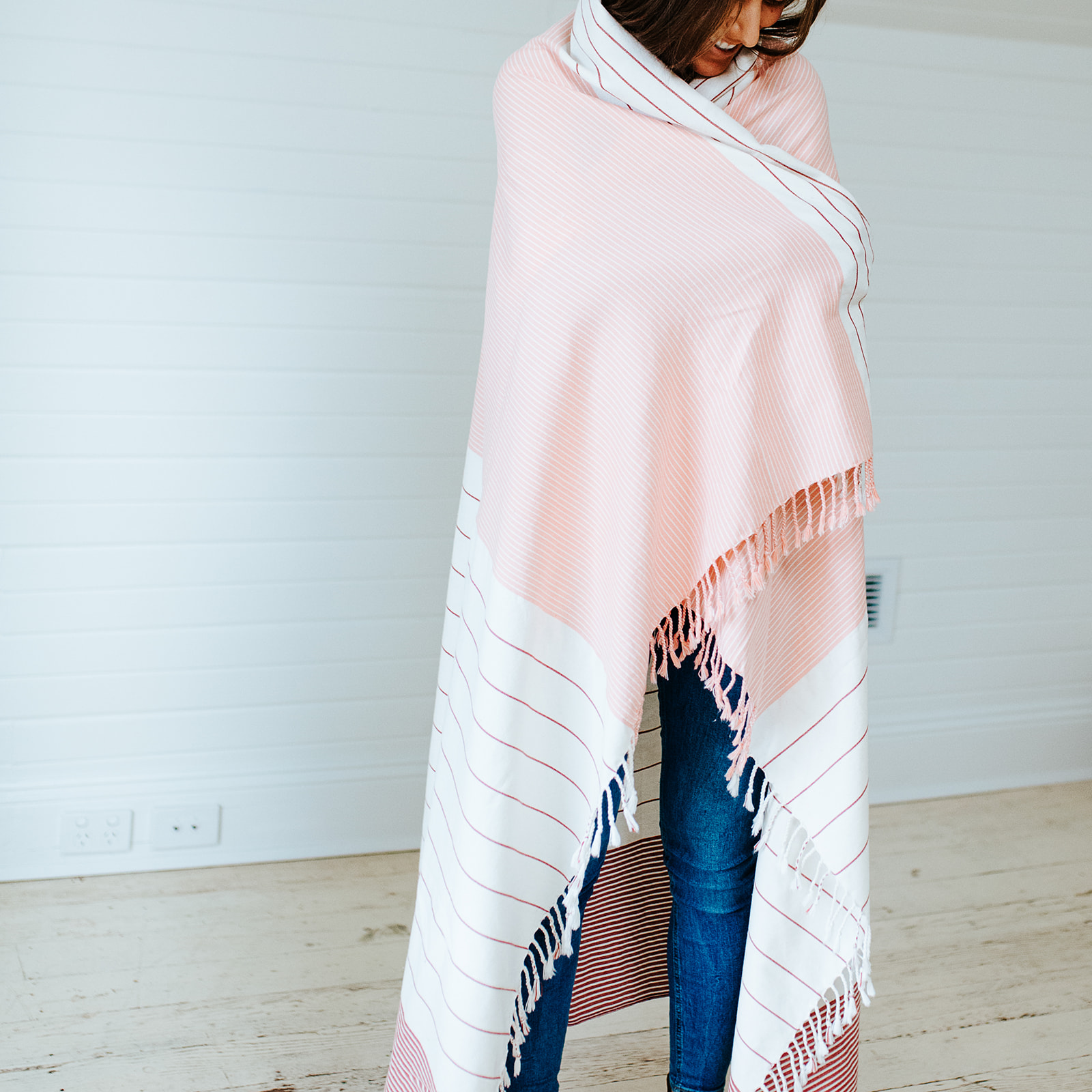 Wholesale Festival Blanket Hollow Coves x Earth Worthy Earth Worthy