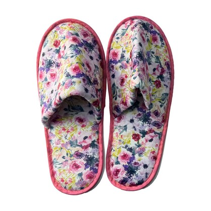 Plush Slippers 6-8 Size - Peonie Rose