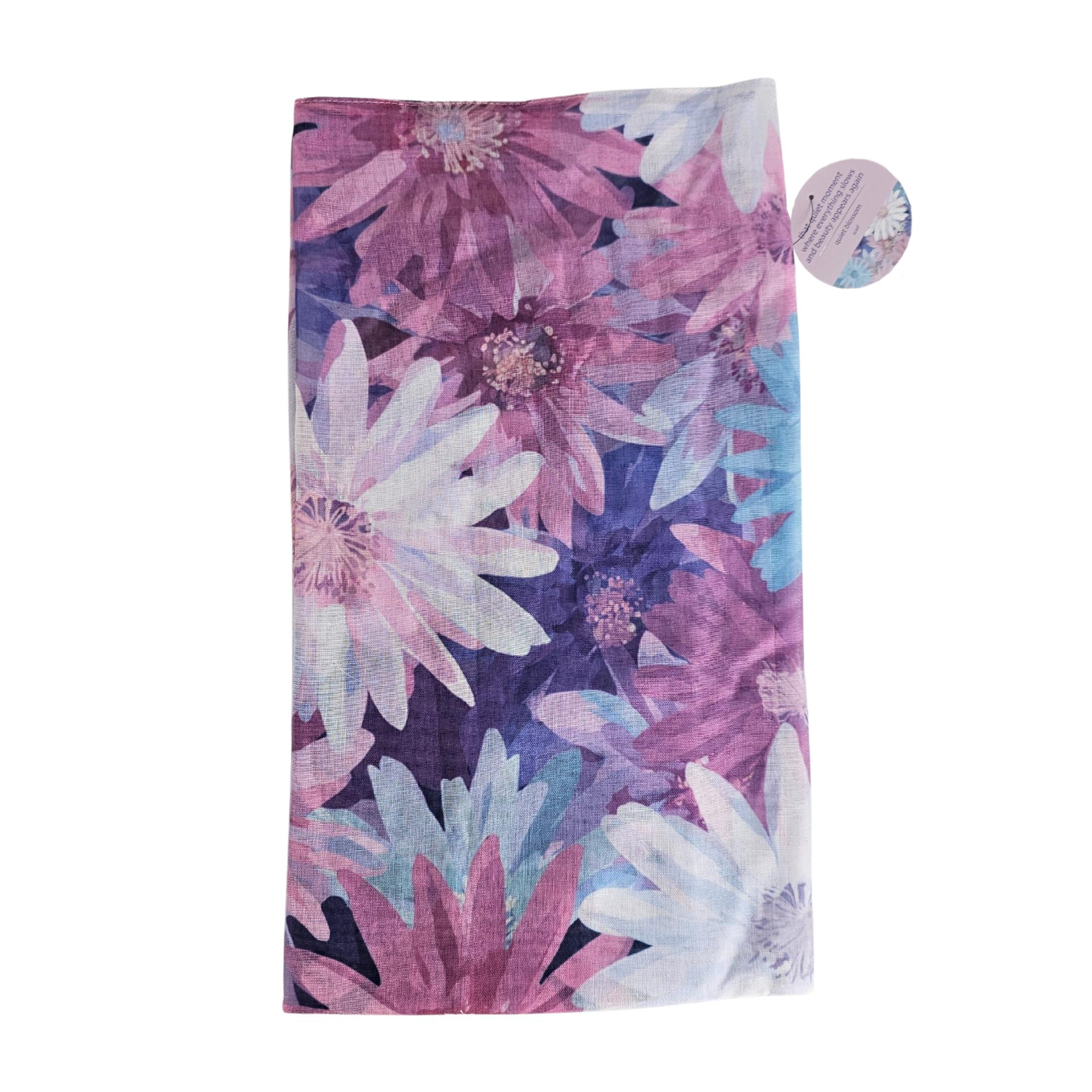Scarf - Quiet Blossom