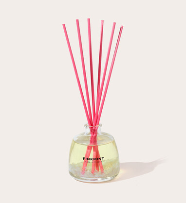 Tipsy Kiss Reed Diffuser Crystal Infused