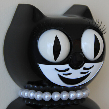 Black Lady Kit-Cat Clock