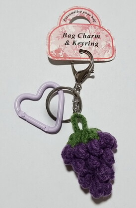 CHARM006 GRAPES : Grapes bag charm / keyring