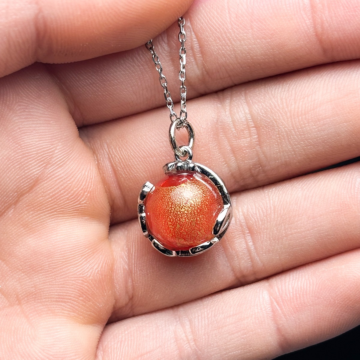 Gift Gox - Aroma Necklace White Gold - Planet Solstice Sunburst (Fire Red) + Purify