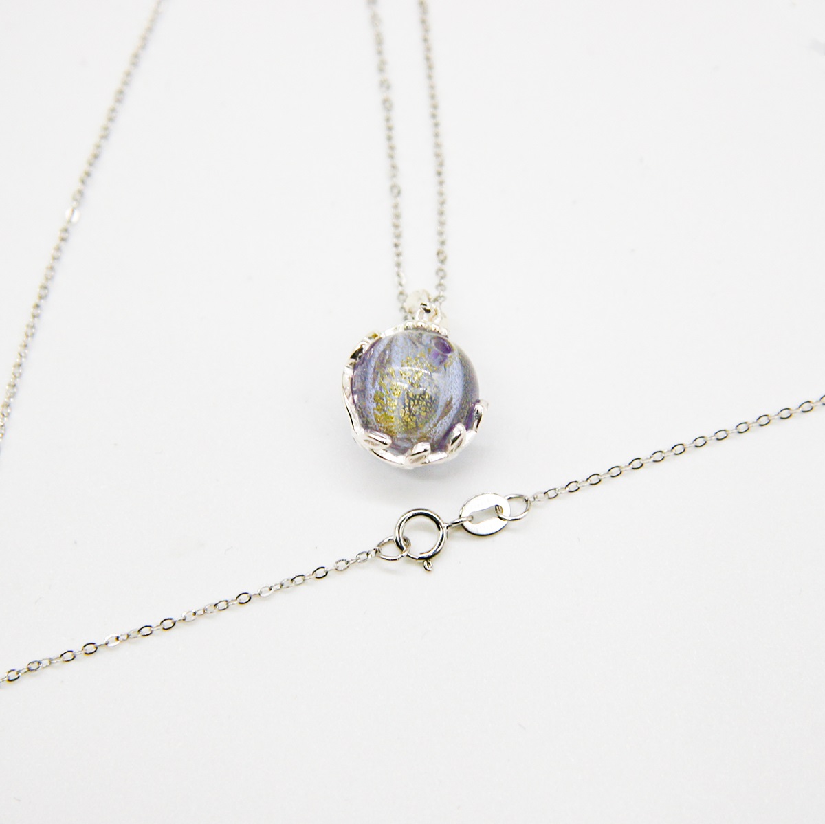 Gift Gox - Aroma Necklace White Gold - Planet Lunar Lavender (Lanvender Purple) + Purify