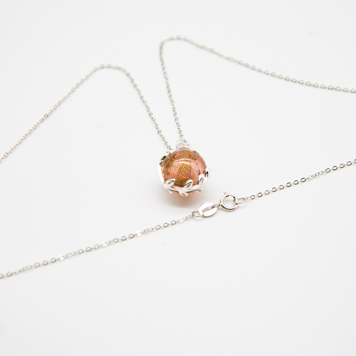 Gift Gox - Aroma Necklace White Gold - Planet Plutonian Amethyst (Golden Purple) + Purify