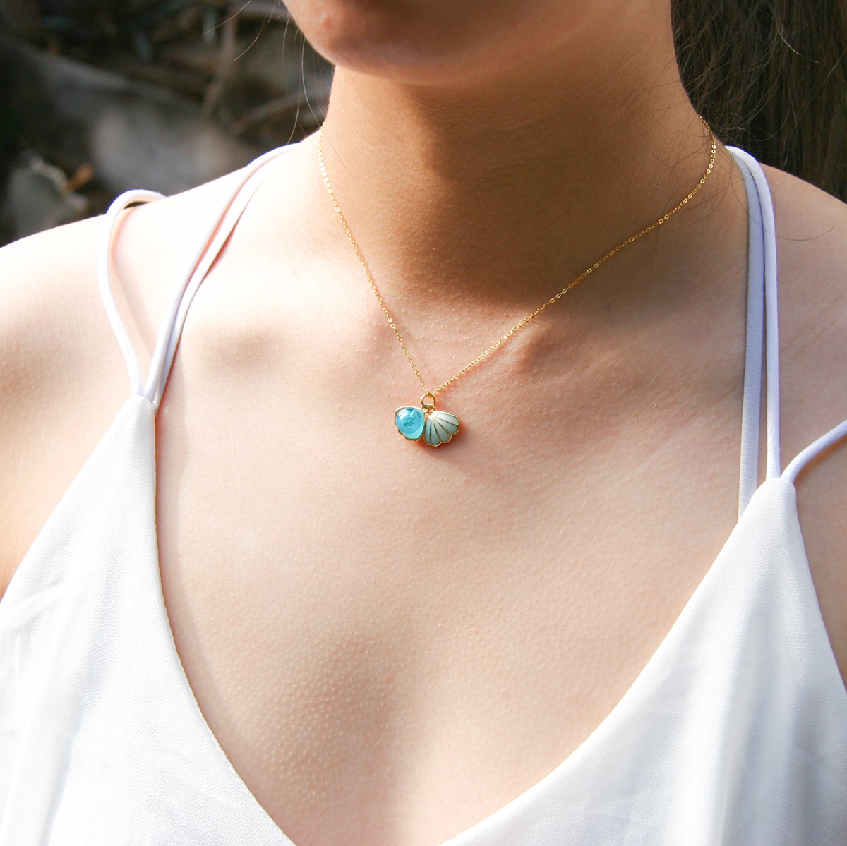 Gift Gox - Aroma Necklace 925 Silver, Gold coated - Green Shell Ocean Breeze (Light blue) + Purify