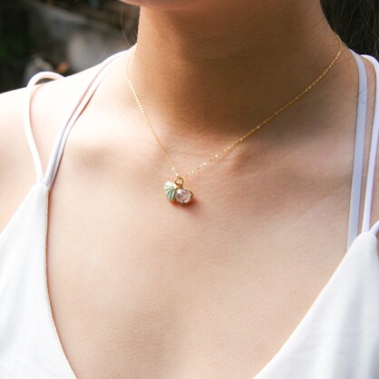 Gift Gox - Aroma Necklace 925 Silver, Gold coated - Green Shell Dreamy Lavender (Light Purple) + Purify