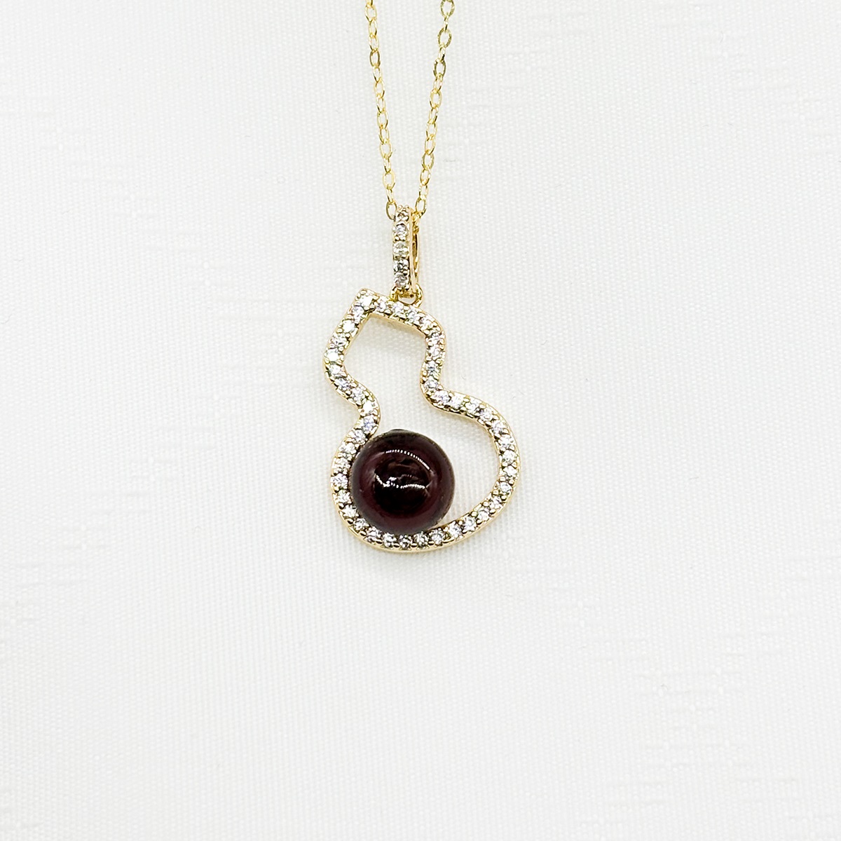 Gift Box - Golden Gourd Aroma Necklace - Amethyst + Purify Essential Oil Blend | Aroma Jewelry Gift Set