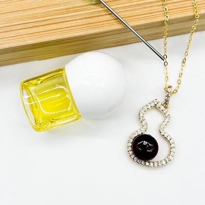Gift Box - Golden Gourd Aroma Necklace - Amethyst + Purify Essential Oil Blend | Aroma Jewelry Gift Set
