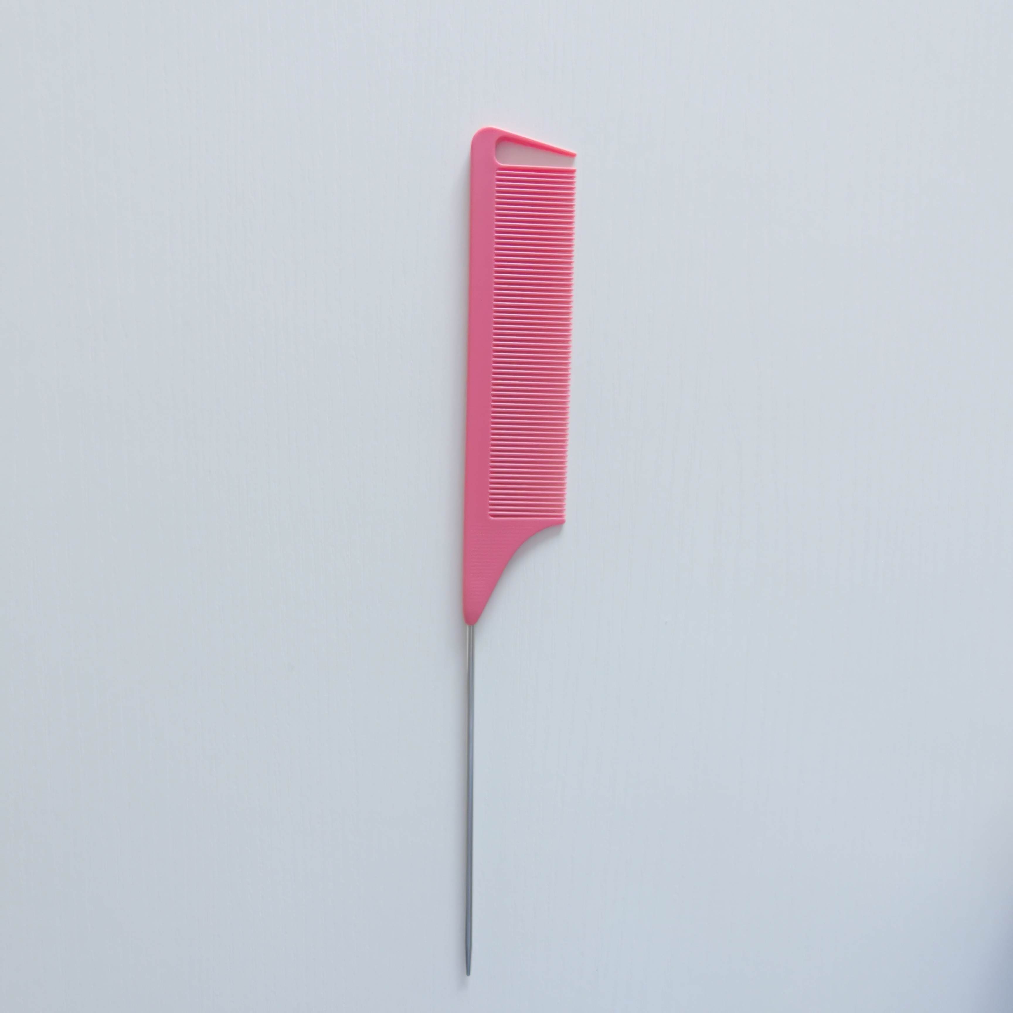 Tail Comb Peach