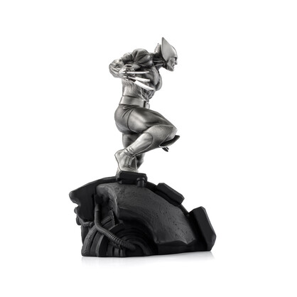Wolverine Victorious Figurine (LE)