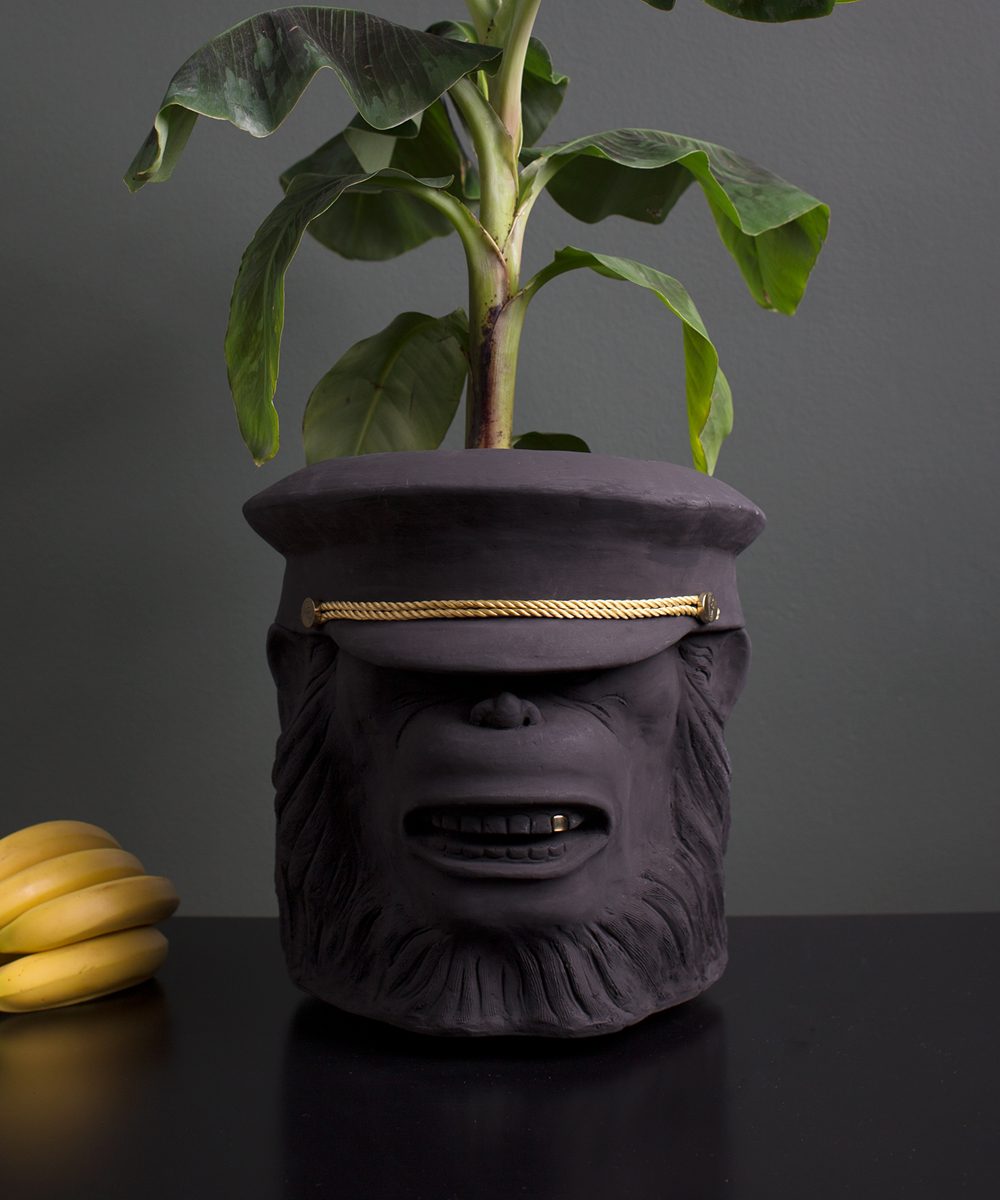 Wholesale GARDEN GLORY Monkey Pot Large Black Core Supply Group