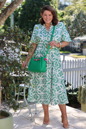 Holly- Green