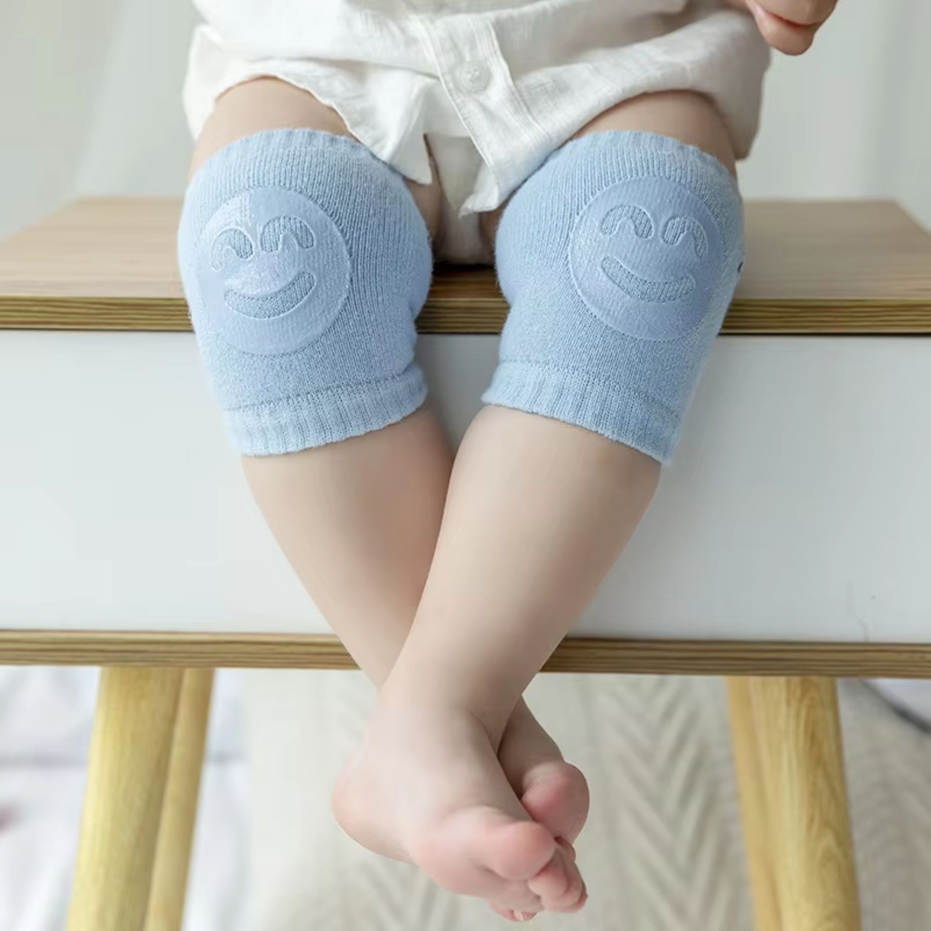Baby Crawler Knee Socks with Anti-Slip Knee Pads - 6-18 month old babies - Comfortable and Stretchy Located in Melbourne