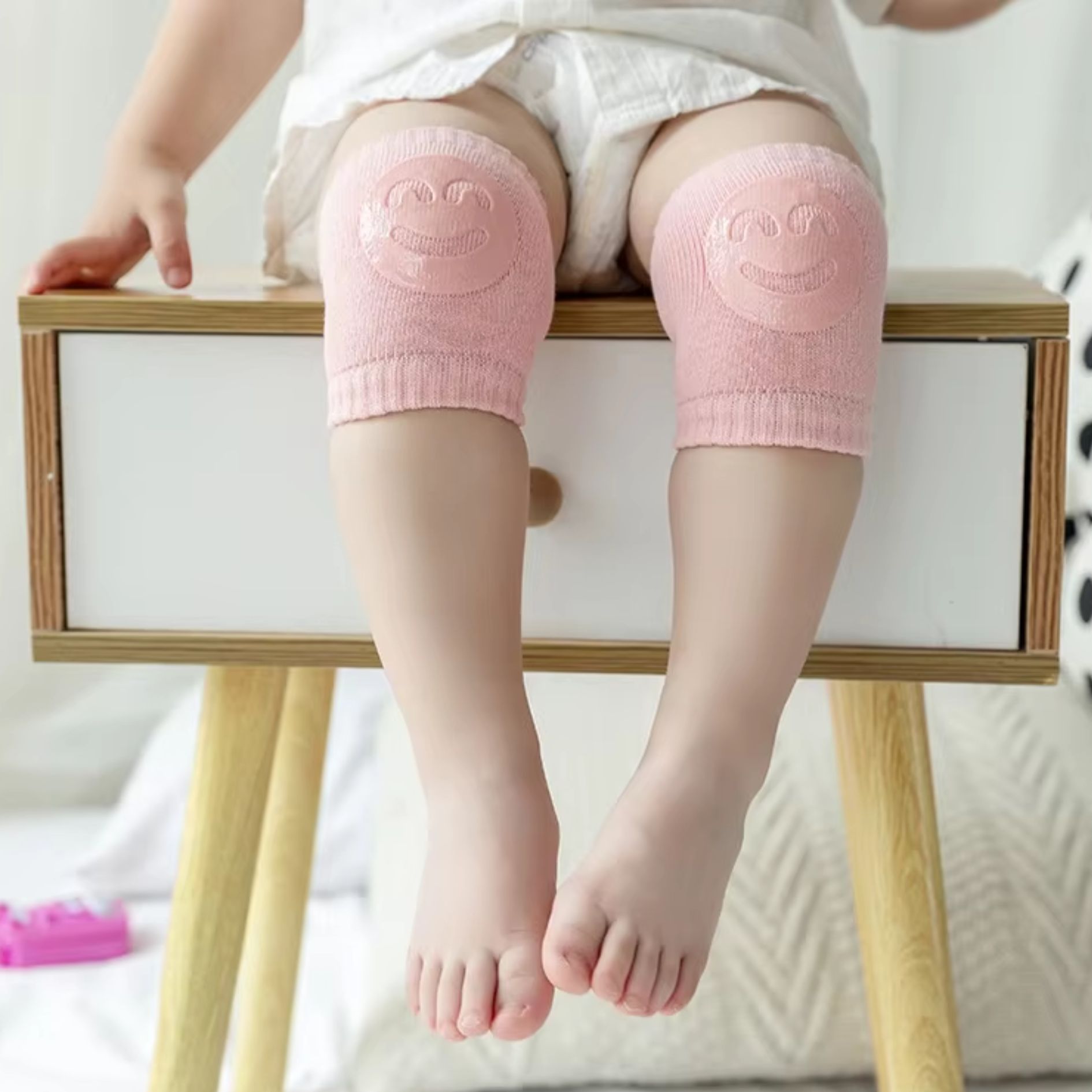 Baby Crawler Knee Socks with Anti-Slip Knee Pads - 6-18 month old babies - Comfortable and Stretchy Located in Melbourne