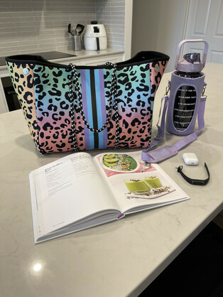 Neoprene Bag - Vegan Tote - 2 Piece Set - Stripe - Rainbow Leopard