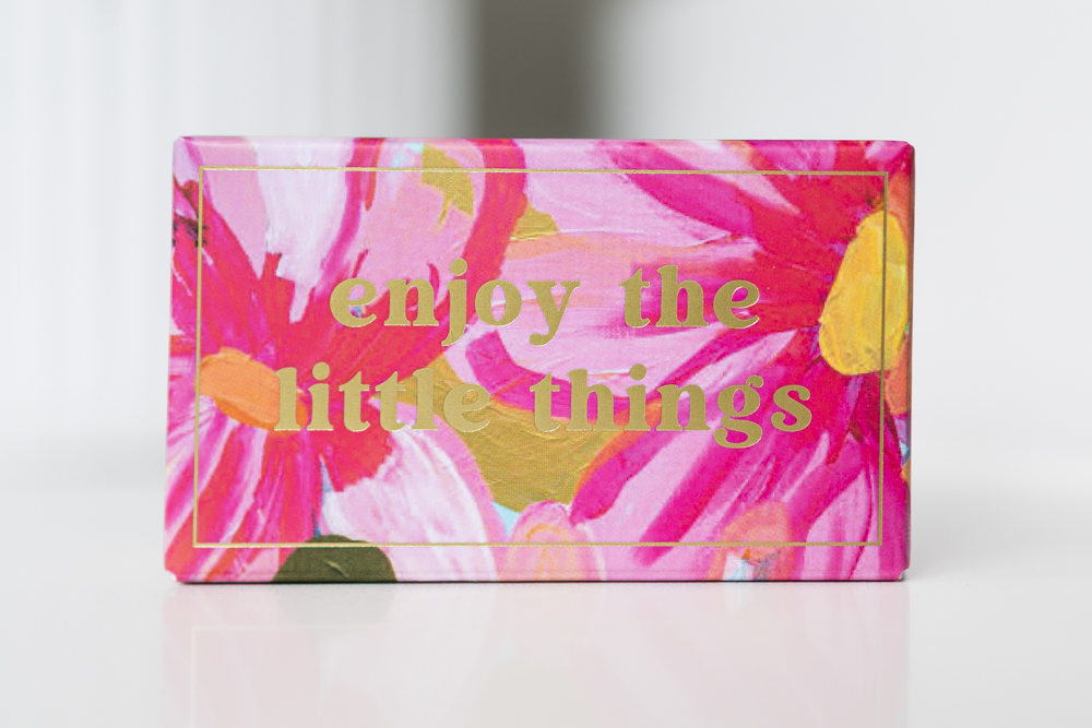 WE ARTIST COLLECTION - Enjoy the Little Things Shower Steamer