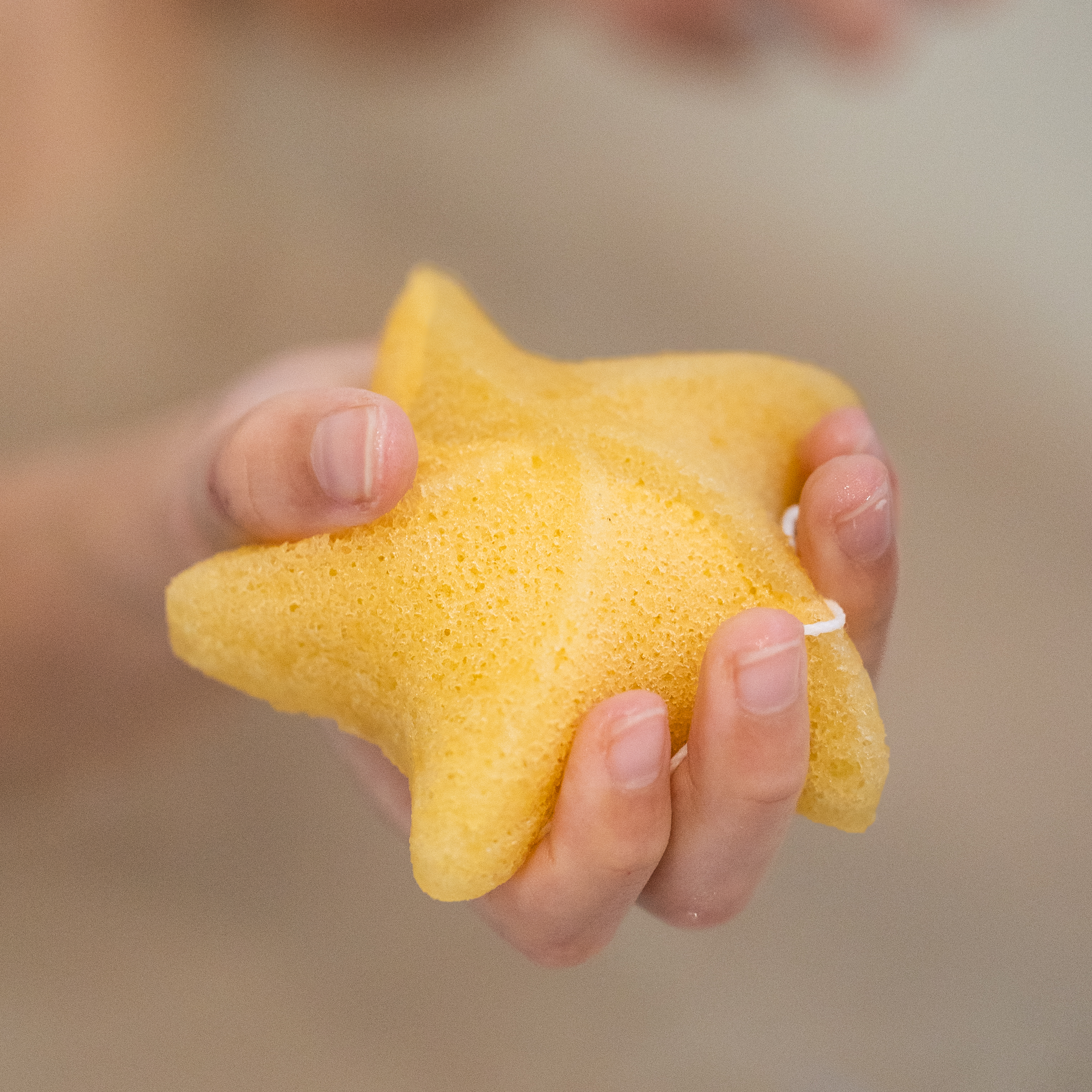 WE New Kids Collection - Yellow Sea Star Sponge