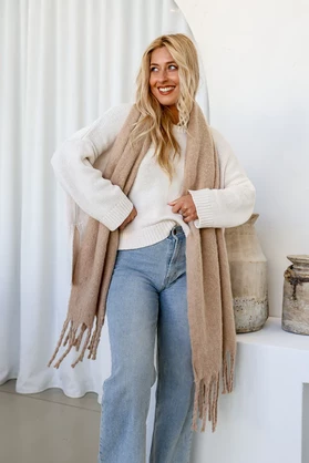 Cosy Knit Scarf - Camel