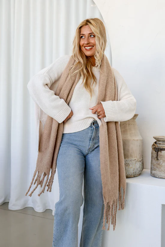 Cosy Knit Scarf - Camel