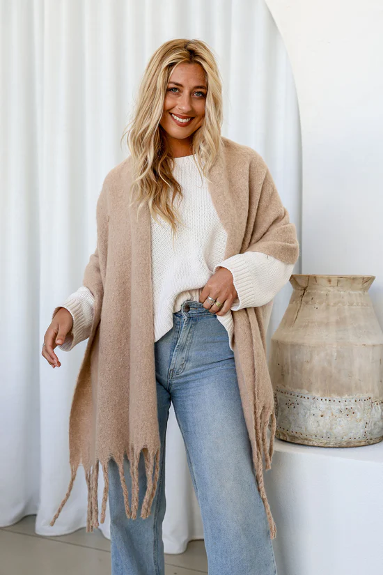 Cosy Knit Scarf - Camel