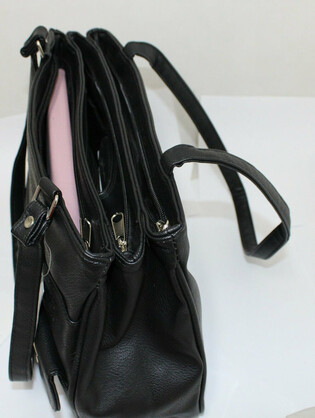 MULTI COMPARTMENT HANDBAG WITH SHOULDER STRAPS. STYLE NO: 4291.