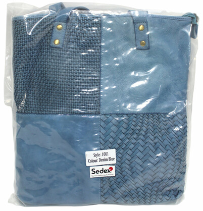 LEATHER HANDBAG - SHOULDER BAG WITH ADJUSTABLE STRAP. STYLE: 1661.