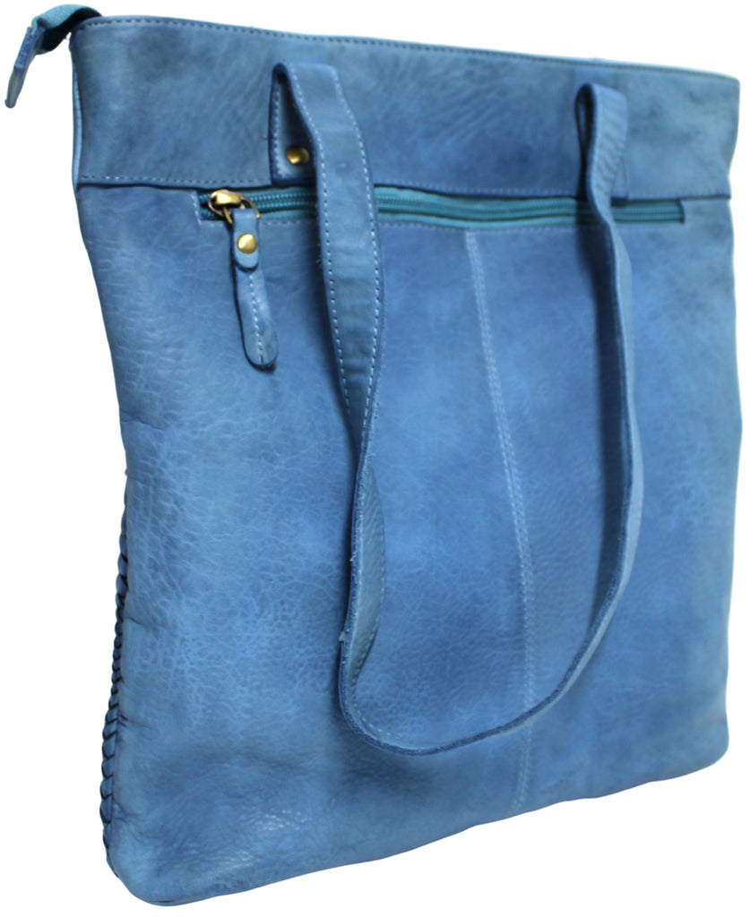 LEATHER HANDBAG - SHOULDER BAG WITH ADJUSTABLE STRAP. STYLE: 1661.