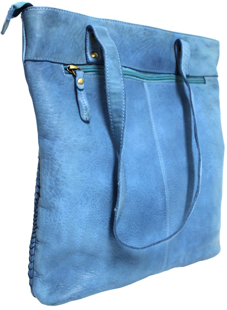 LEATHER HANDBAG - SHOULDER BAG WITH ADJUSTABLE STRAP. STYLE: 1661.