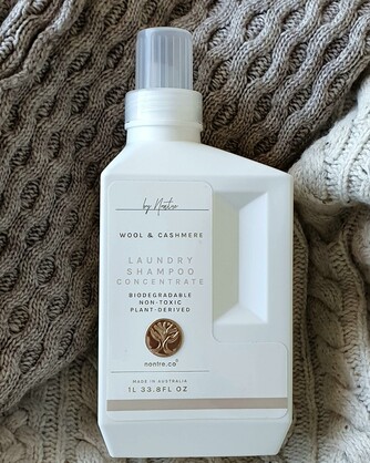 Laundry Liquid Shampoo Wool & Cashmere 1 Litre