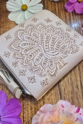 Peacock Leather Purse - Natural