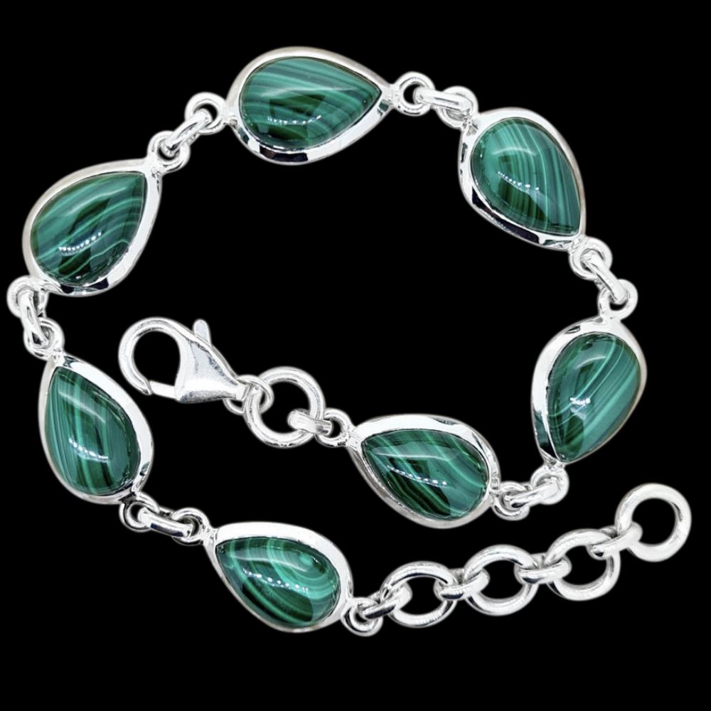 Malachite Teardrop Shape Bracelet In Sterling Silver