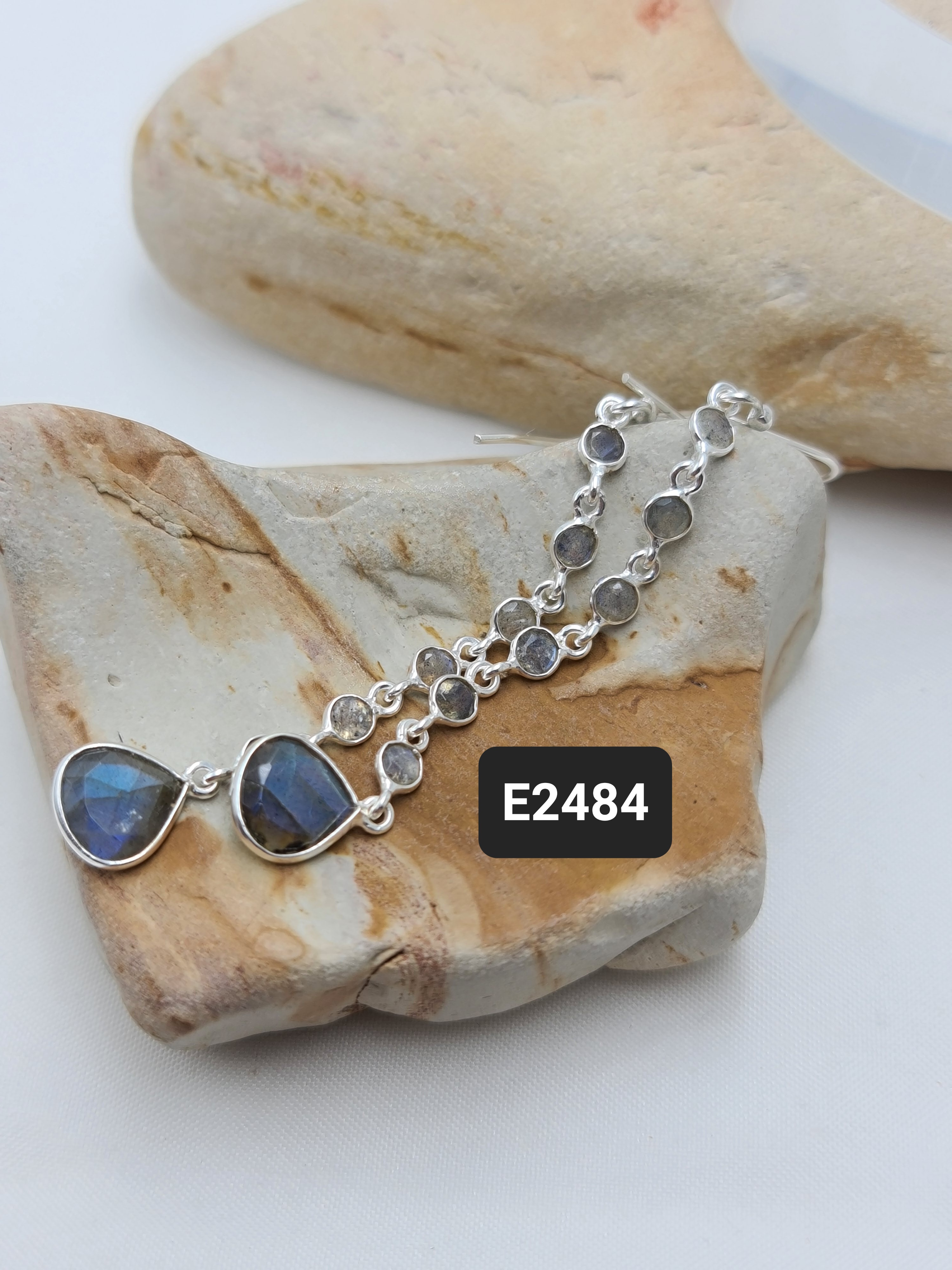 Kalash Earrings - E2484
