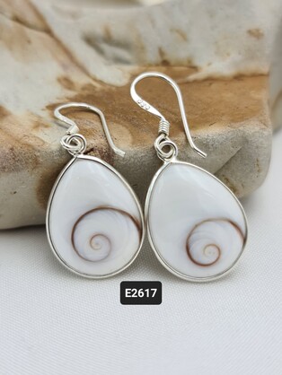 Kalash Earrings - E2617