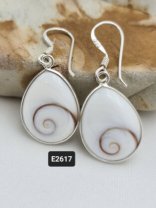 Kalash Earrings - E2617