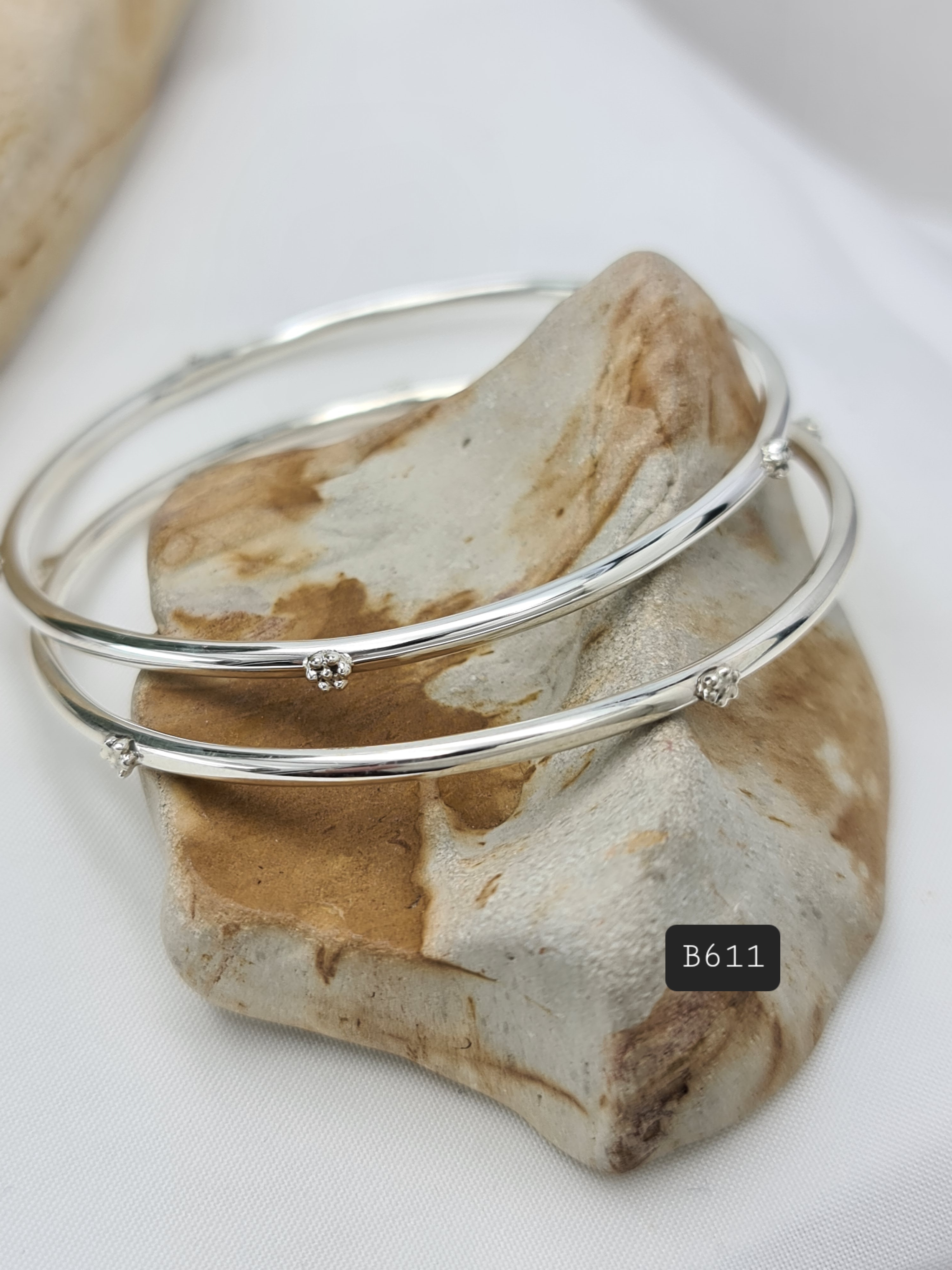 Kalash Silver Bangles