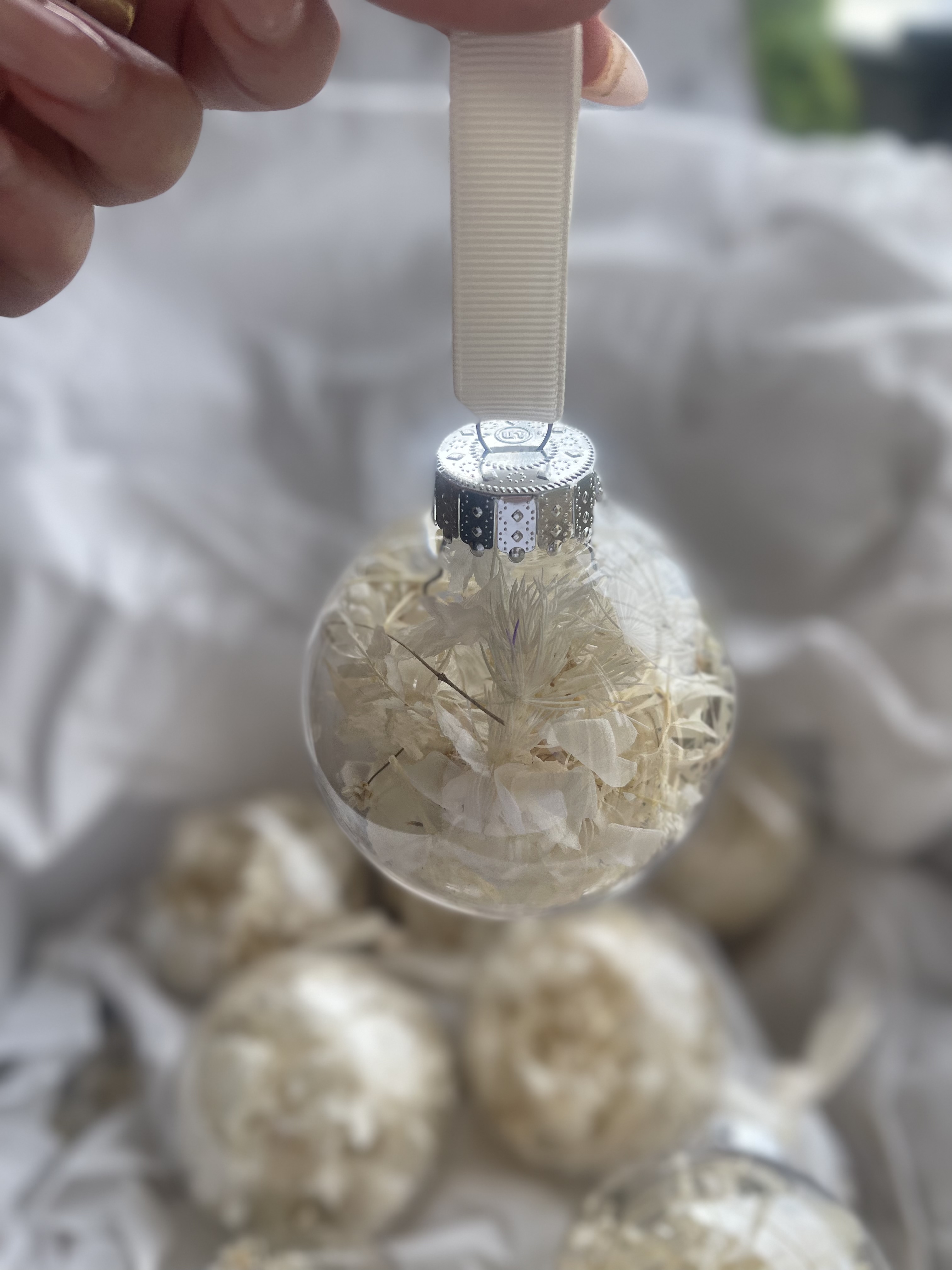 Dried Flower Christmas Baubles