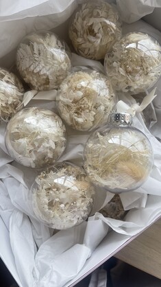 Dried Flower Christmas Baubles