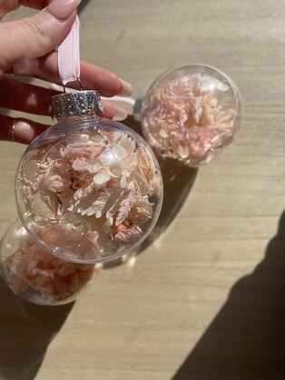 Dried Flower Christmas Baubles