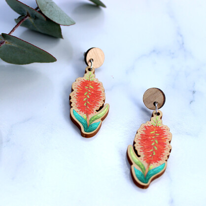 Bottlebrush wooden earrings
