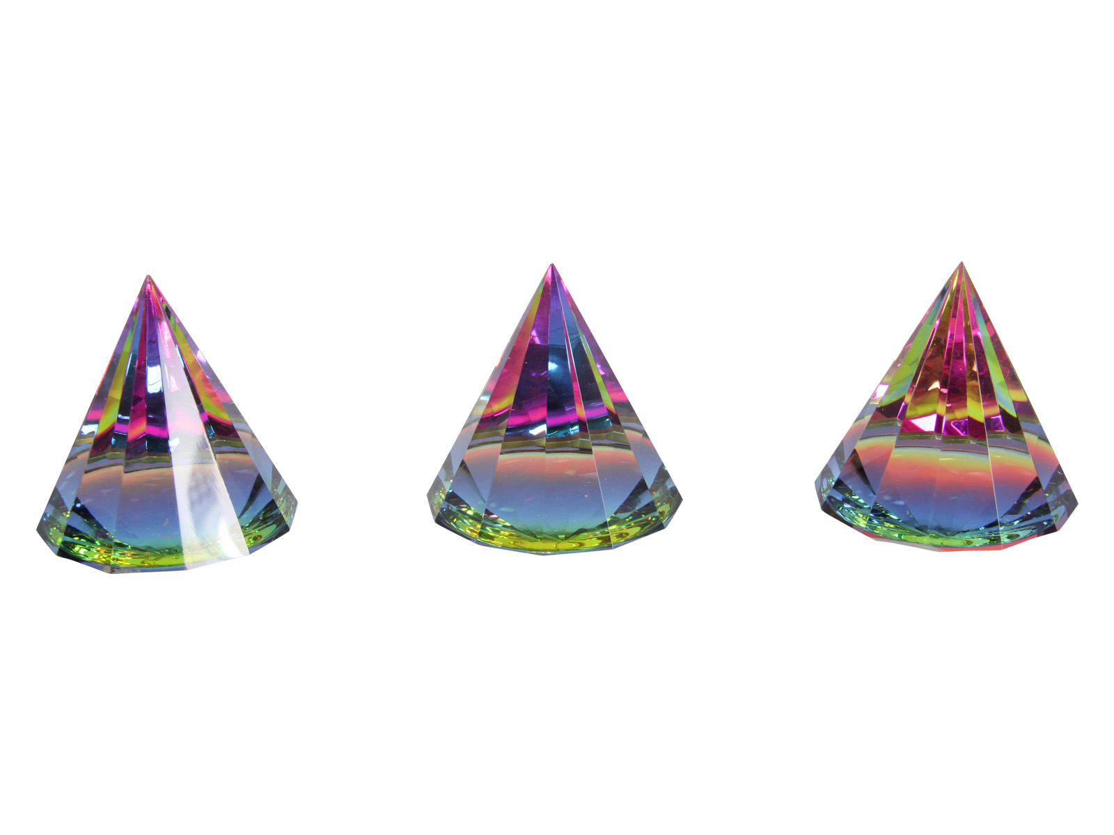 6cm Crystal Pyramid Paperweight
