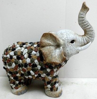Pebbles Elephant Terracotta/Magnesia  36x36cm
