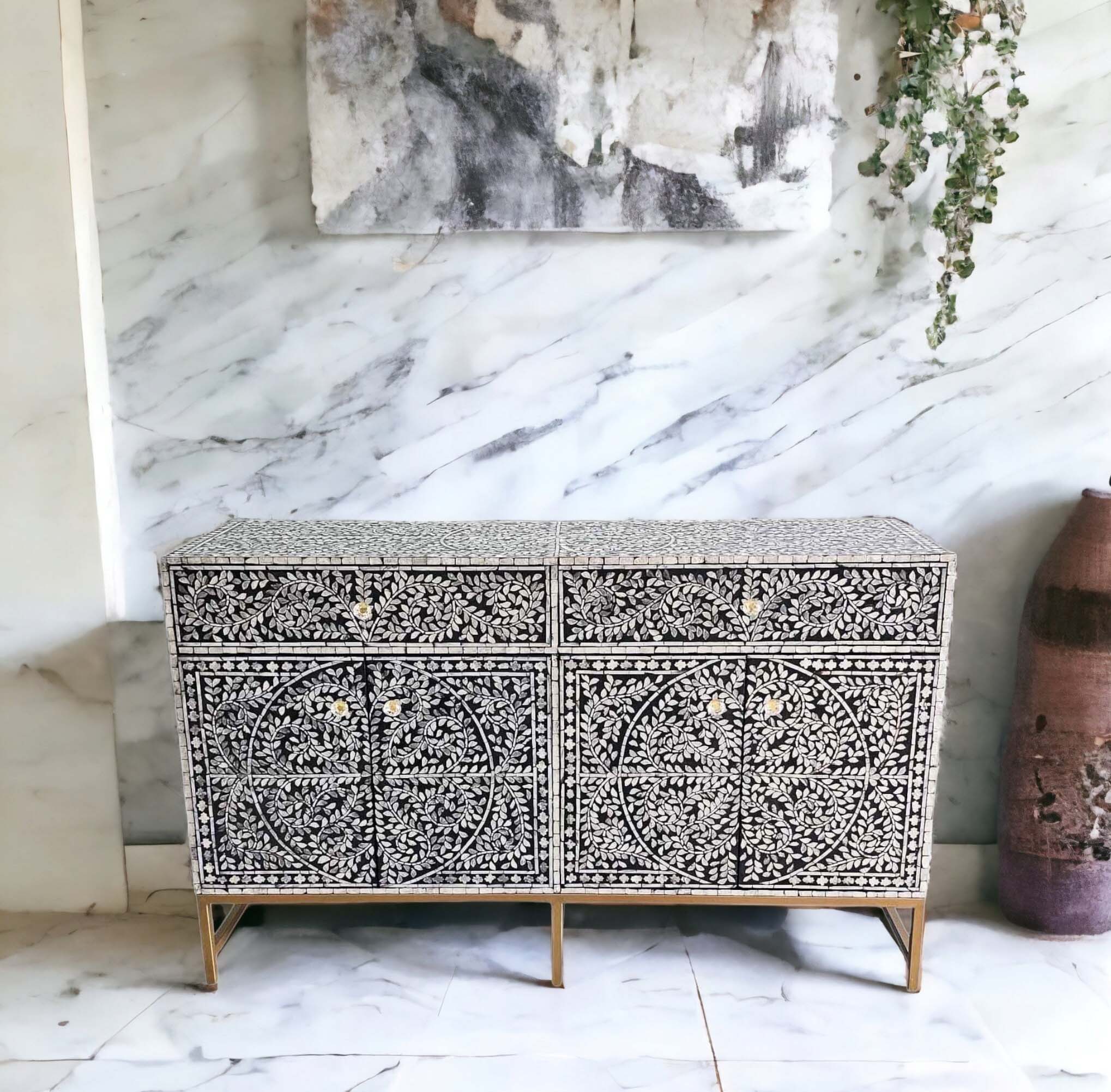 MOTHER OF PEARL GRANDIOSE SIDEBOARD