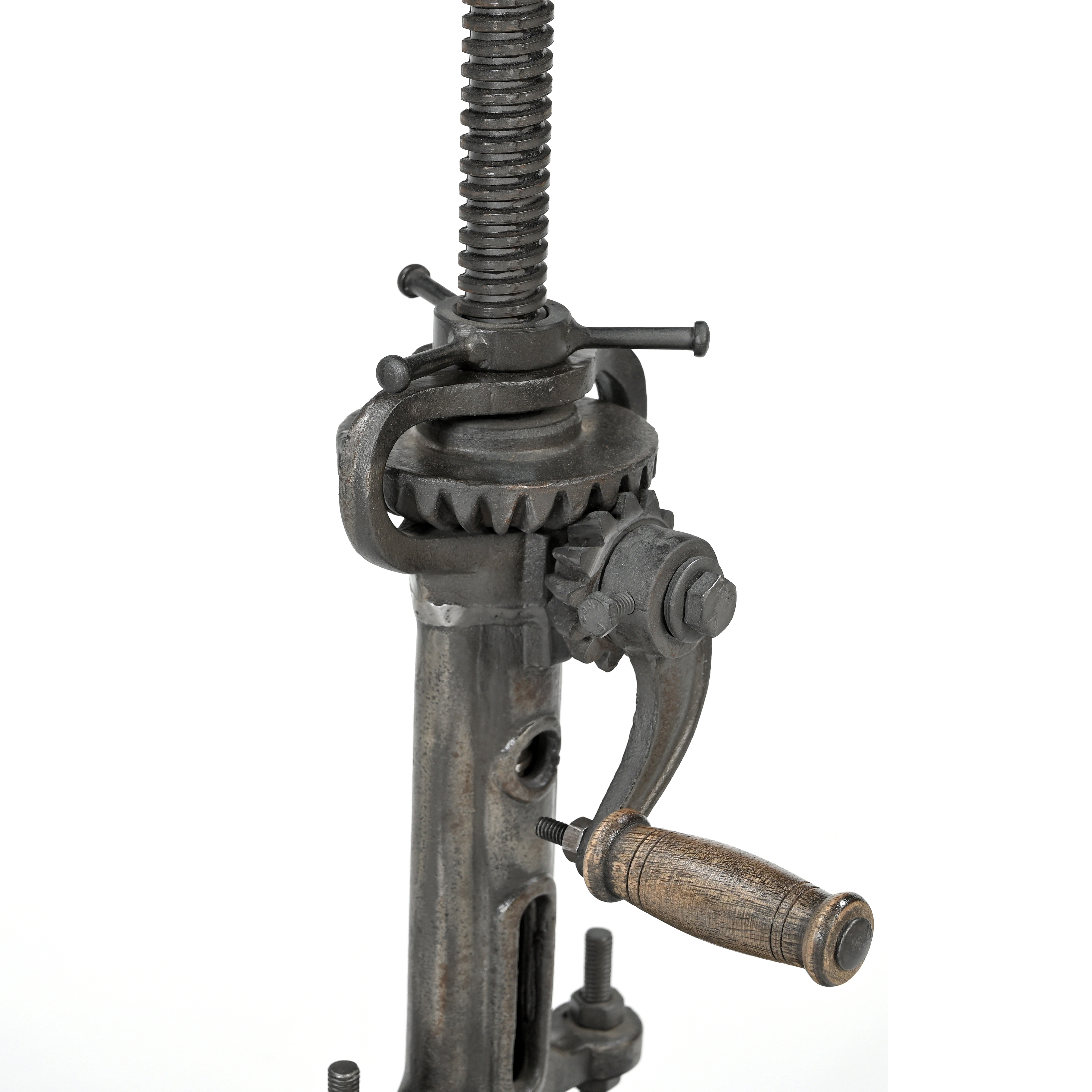 VINTAGE LEATHER WINDUP STOOL