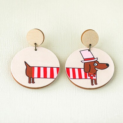 Daschund Stretch - Sausage Dog in Jumper - Red & Pink